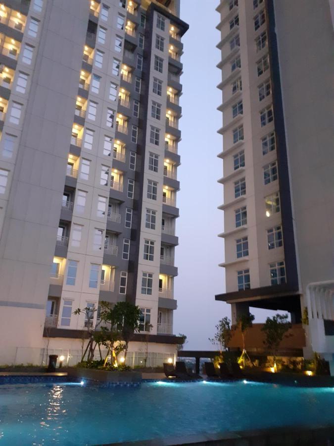 Bess Mansion Apartment, 16Th Floor Surabaia Exterior foto