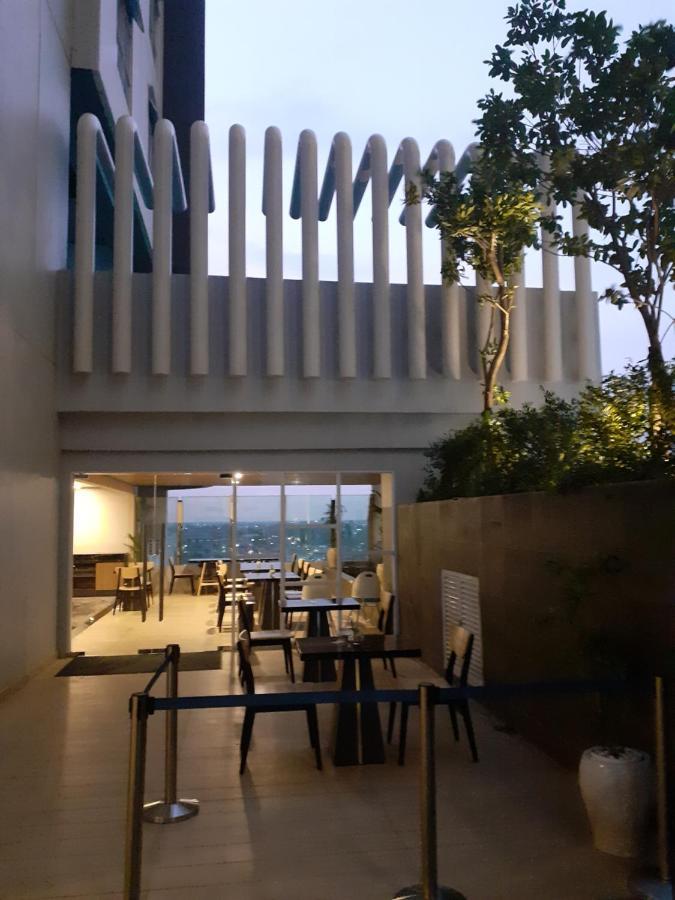 Bess Mansion Apartment, 16Th Floor Surabaia Exterior foto